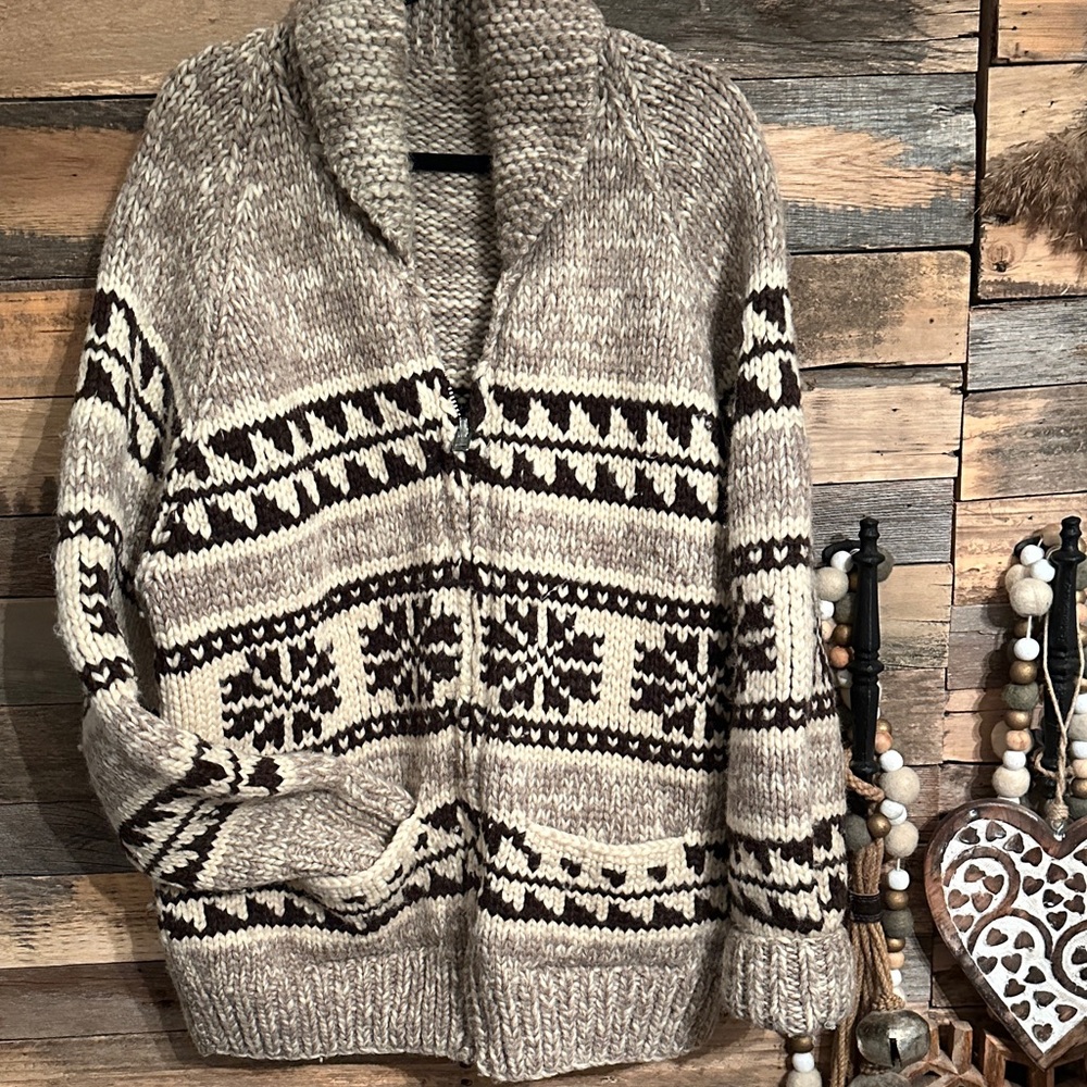 Cowichan acme TUAK .. Cozy Knit Cardigan American vintage wool